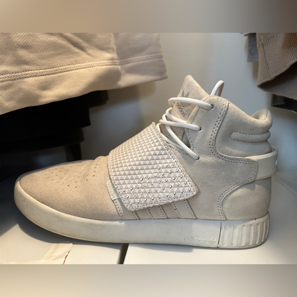 adidas Tubular Invader Strap